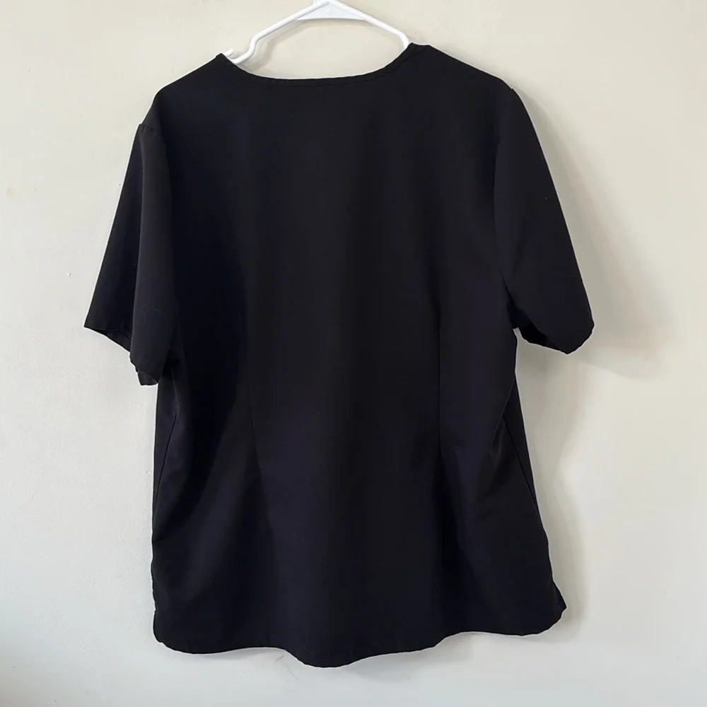FIGS Casma Three-Pocket Scrub Top Black Size XXL - Picture 7 of 9